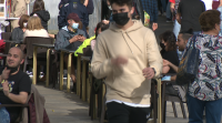 O turismo galego enche as rúas e terrazas de Santiago esta Semana Santa