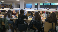 Os exames enchen de estudantes as bibliotecas galegas