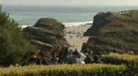 A praia das Catedrais, chea de visitantes esta fin de semana
