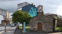 Xela Arias enche as rúas de Sarria que honra a poeta no Día das Letras Galegas