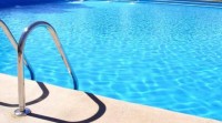 Falece unha nena de 3 anos tras ser rescatada da auga nunha piscina en Nigrán