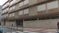 Pechan un colexio en Pontevedra por mor dun gromo con nove positivos