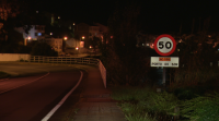 Morre o condutor dun turismo que caeu por un terraplén en Porto do Son