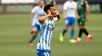 O Deportivo perde en Málaga a condición de invicto tras o confinamento (1-0)