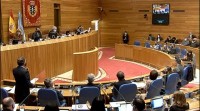 Feijóo censura a deriva "radical" de Pontón, que acusa o presidente de "trumpismo"