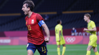 Oyarzábal rescata a selección de fútbol cun gol no minuto 80 (1-0)