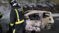 Arden dous turismos en Guntín e Maside sen causar danos persoais