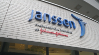 Janssen recomenda unha dose de reforzo oito meses despois da primeira vacina