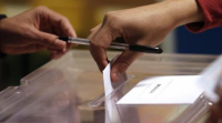 Cs e En Marea aceptarían unhas eleccións en xullo