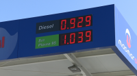 O gasóleo, por debaixo de 1 euro o litro en moitas gasolineiras
