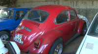 Un veciño de Ribadavia atesoura 80 coches clásicos que el mesmo restaurou