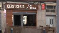 Desaloxan en Lugo un bar reincidente cos clientes ocultos na cociña e nos aseos