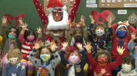 Os nenos comezan as vacacións de Nadal