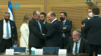 Naftali Benet, novo primeiro ministro israelí co apoio dunha coalición de oito partidos