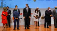 O Rei recoñece o esforzo dos empresarios por adaptarse aos cambios na pandemia