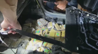 Interceptan en Tui dous coches cun cargamento de 100 quilos de haxix