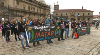 Concentración dos trraballadores penitenciarios en Santiago contra as agresións dos internos pola falta de persoal
