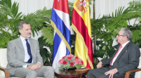 Filipe VI reúnese con Raúl Castro antes de finalizar a visita a Cuba