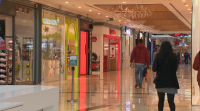 Cribado entre os traballadores do centro comercial As Termas para evitar que haxa contaxios