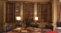 A Biblioteca da Casa do Consulado conserva un valioso fondo bibliográfico composto por 33.000 volumes