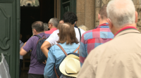 Agosto pecha con 2.000 compostelas, a cuarta parte dos tempos de prepandemia