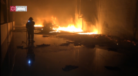 Un incendio estraga unha nave de cítricos en Castelló