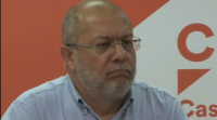 O líder de C's en Castela e León aposta por absterse na investidura