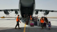 Chega a Madrid o segundo avión con 110 evacuados españois e afgáns