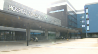 O Sergas traslada cinco pacientes covid de Pontevedra ao hospital Álvaro Cunqueiro