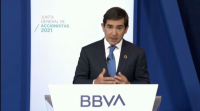 O presidente do BBVA considera necesario o despedimento duns 3.000 empregados