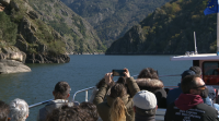 Retómanse as viaxes en catamarán pola Ribeira Sacra cunha grande afluencia de turistas