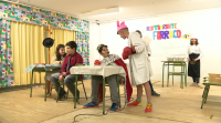 Teatro e muiñeira para celebrar as Letras Galegas no CPI Viaño Pequeno de Trazo