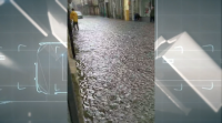 A intensa chuvia anegou rúas, garaxes e vivendas en Verín