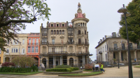 Reencontro de galegos e asturianos en Ribadeo tras a fin do estado de alarma