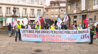 O colectivo de persoas xubiladas da CIG protesta nas sete cidades galegas