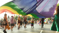 Marcha do Orgullo 2021:  "Os dereitos humanos non se negocian, lexíslanse. Lei integral trans xa"
