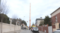 Un traballador morto e outro ferido ao caer un guindastre en Barcelona