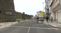 Lugo estrea un novo treito peonil na rolda da Muralla, ao pé da icónica torre da Mosqueira