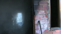 Un curtocircuíto podería ser a causa do incendio nun almacén de Coristanco