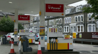O Reino Unido ofrecerá 5.000 visados temporais a camioneiros para garantir o subministro de combustible