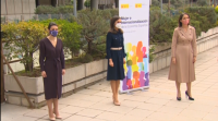 A raíña Letizia e as ministras de Industria e Igualdade apoian a presenza feminina no comercio