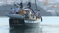 Dous veleiros clásicos saen de Vigo para realizar o Camiño por mar