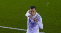 Lucas Vázquez renova por tres campañas co Real Madrid