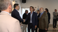 Feijóo reúnese coas autoridades arxentinas para evitar que lles poñan trabas aos produtos pesqueiros galegos