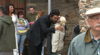 Os veciños de Navia de Suarna ven en primicia 'O que arde'