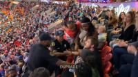 Enfróntase a unha pena de prisión por unha pelexa nunha cancha de baloncesto da NBA