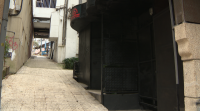 Máis de vinte persoas no interior e exterior dun pub vigués ás dez da mañá