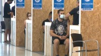 Notifican catro mortes por covid en Galicia, nun día con menos casos activos