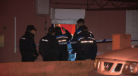Achan o corpo dun home coas mans atadas en Chapela