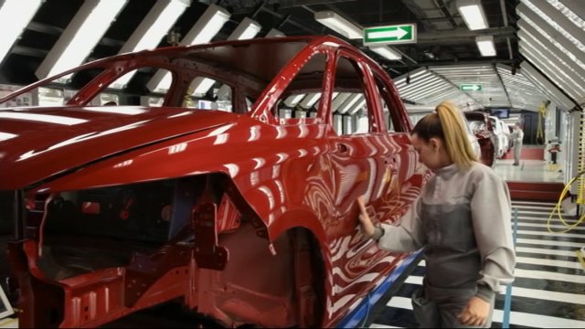 O Grupo PSA revisará 31.000 coches por un fallo nos freos